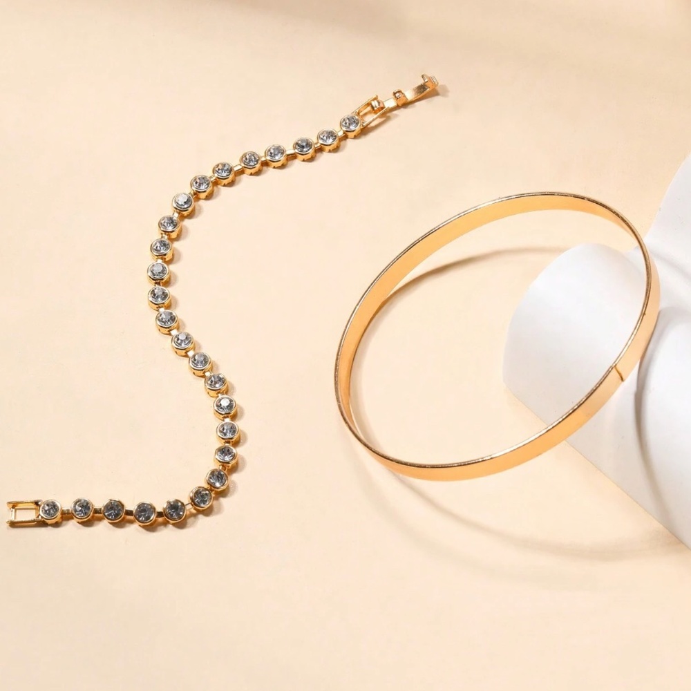 Luxe Rhinestone Minimalist Bracelet Set - Picture 4 of 12